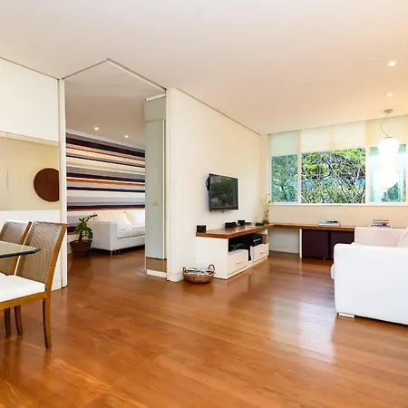 Beautiful Leblon Apartment